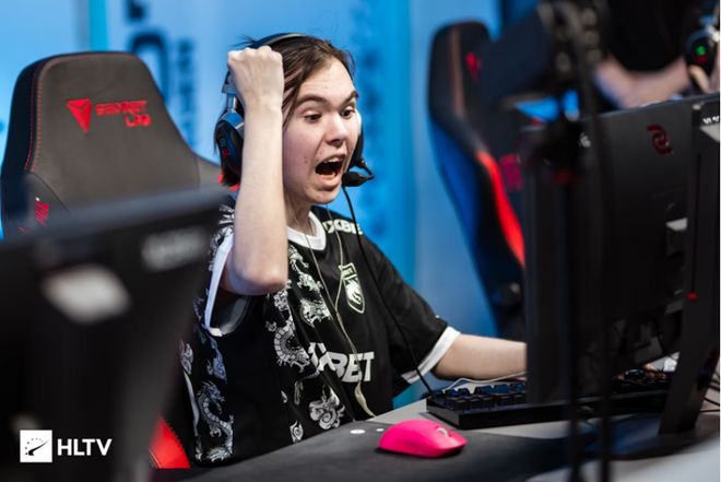 的一支强大 的一支强大